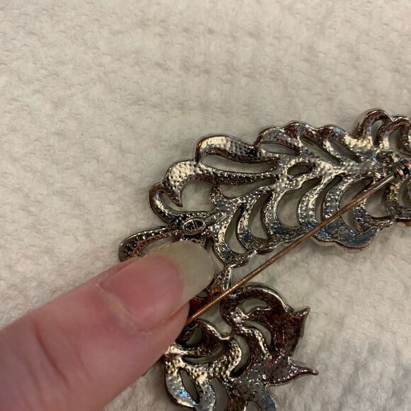 Kenneth Jay Lane Vintage KJL Feather Plume Pave Crystal Pin Stamped - Picture 5 of 5